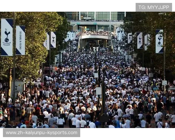 英超球队球迷收入来源与市场分析