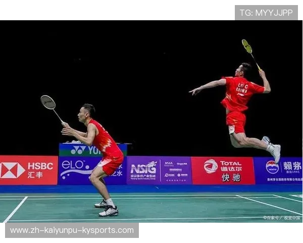 羽毛球追身球伤人